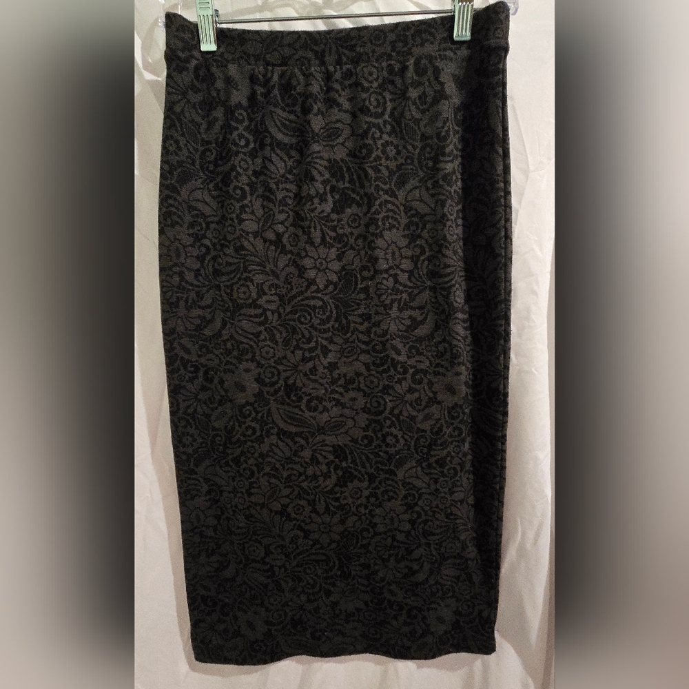 Bordeaux Black Patterned Skirt